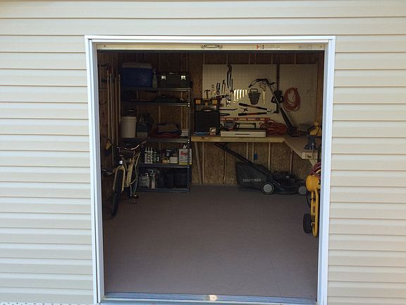 4th image of 552 Tralee Dr