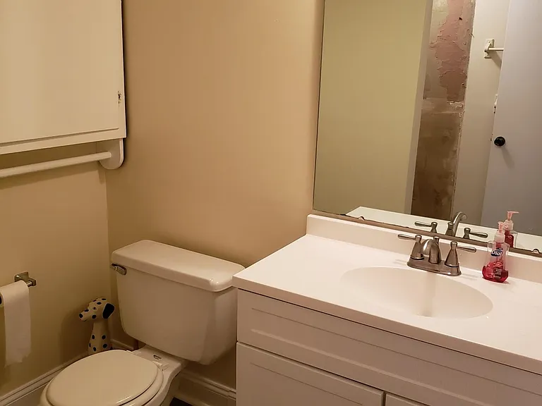 9406 Emmett Ct — Photo 17