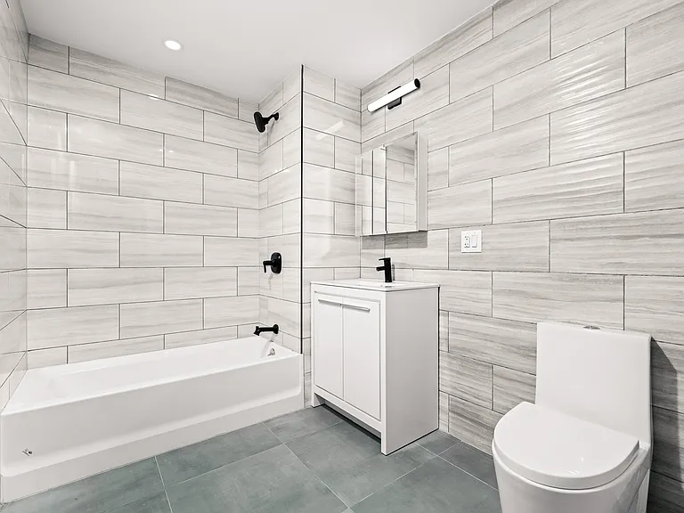 336 E 112th St #510 — Photo 7