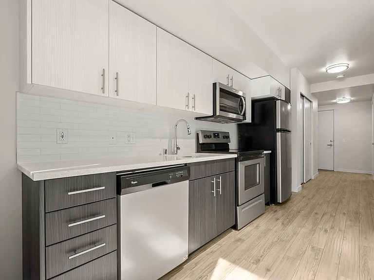 Contour Apartments — Photo 142