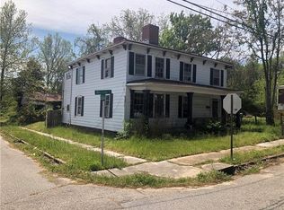 904 Willcox St, Petersburg, VA 23803