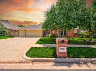 17012 Platinum Ln, Edmond, OK 73012