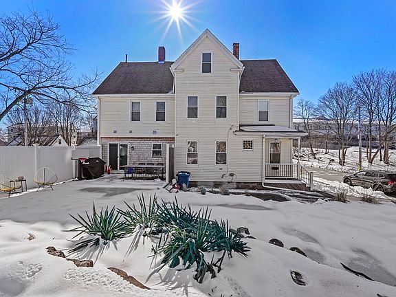 4th image of 15 Broadway St #15