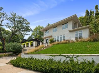 1824 Oliver Ave S, Minneapolis, MN 55405