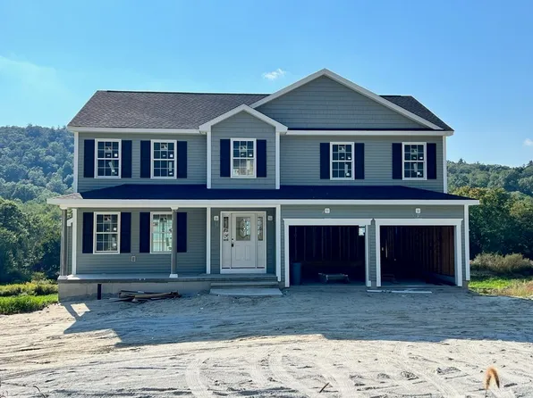 14 Upper Palmer Rd, Monson, MA 01057