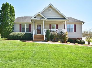 1071 Lavada South Dr, Winston Salem, NC 27103