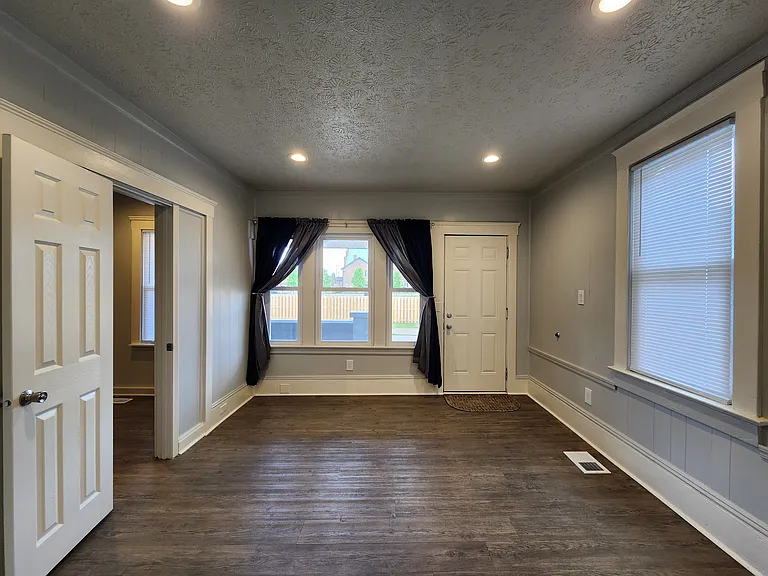 3415 Roehl Ave #1 — Photo 10