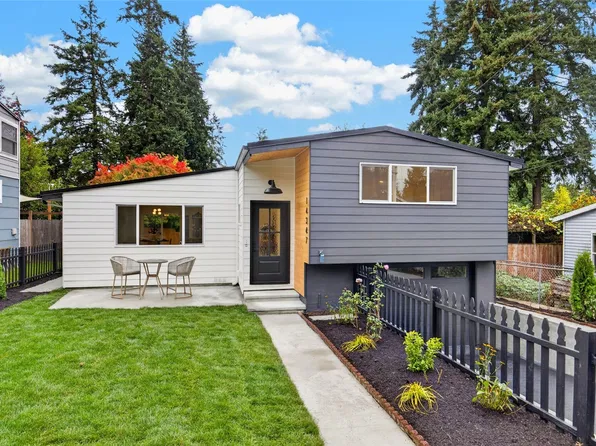 14347 Ashworth Avenue N, Seattle, WA 98133