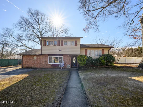 3 Colorado Drive, Jackson, NJ 08527