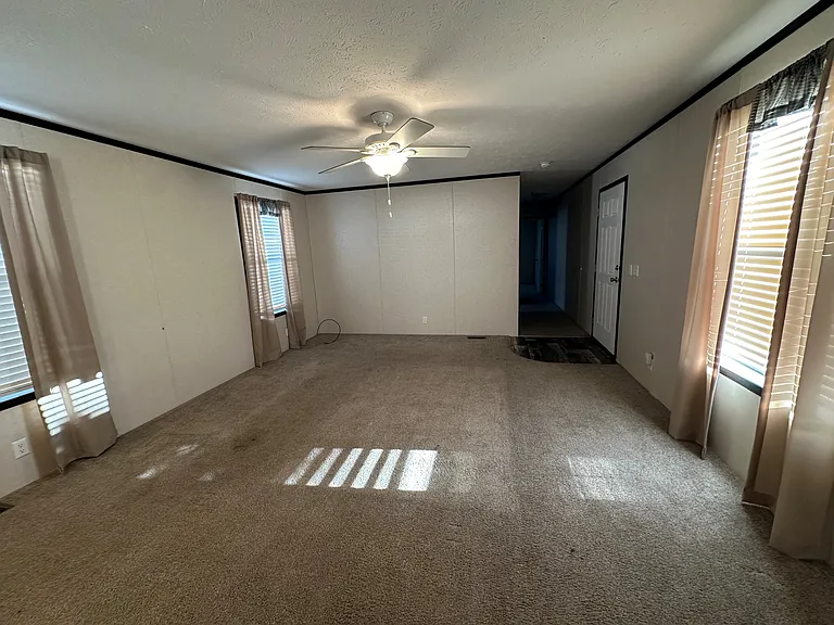 766 Hawick Cir — Photo 3