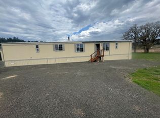 27648 Siuslaw River Rd, Lorane, OR 97451