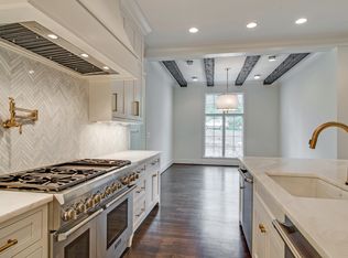 110 Cheek Rd, Nashville, TN 37205