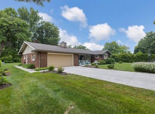 408 Ravine Dr, Erie, PA 16505