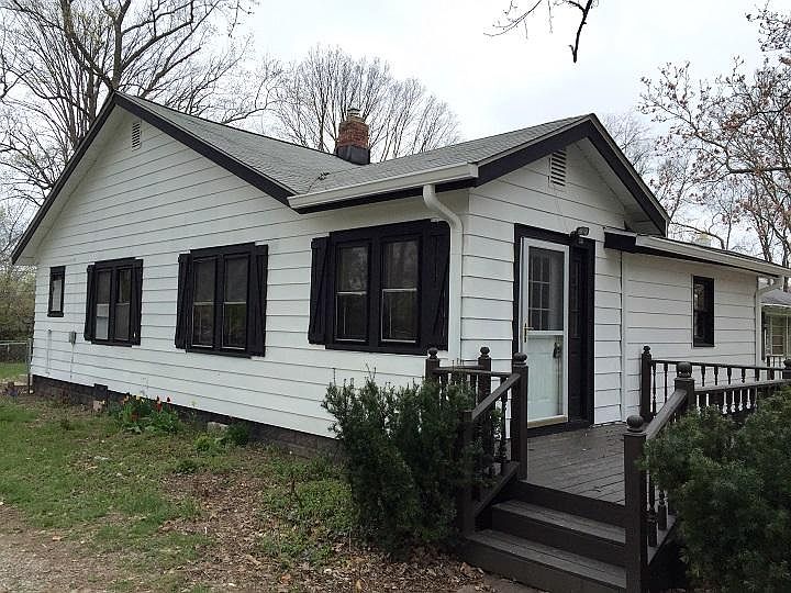 1st image of 3838 N Sadlier Dr