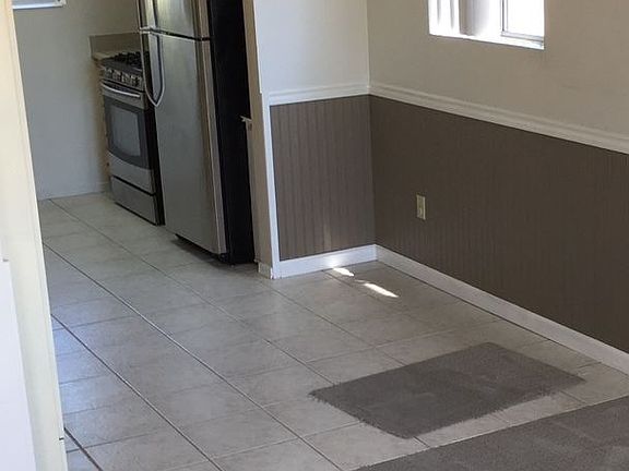 3rd image of 2644 Fairmount Ave APT 05