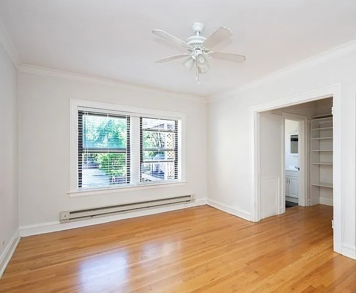 3500 N Fremont St #35 — Photo 2