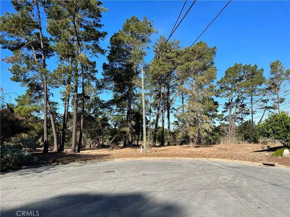 2585 Banbury Rd #8, Cambria, CA 93428