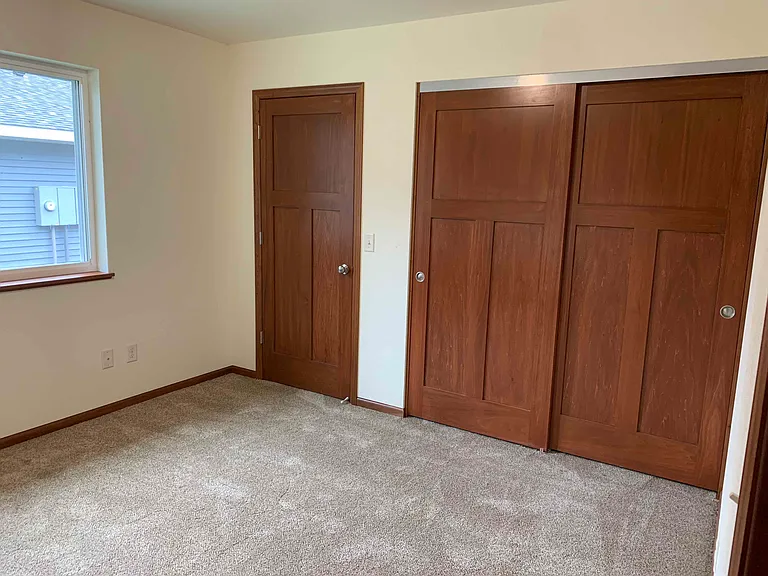 1660 Leila Ln — Photo 6