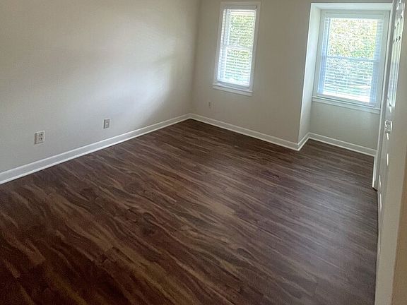 5th image of 1065 Powder Springs St SE APT 3