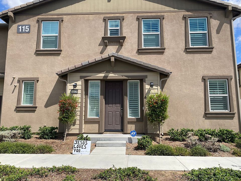 1st image of 40578 Birchfield Dr