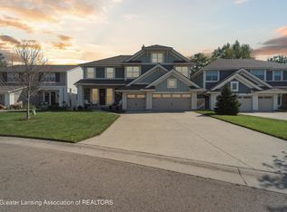 16939 Willowbrook Dr, Haslett, MI
