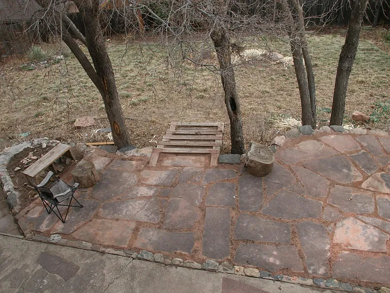 313 Goldco Cir — Photo 14