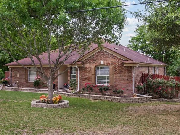 315 Appleton Ct, Buda, TX 78610