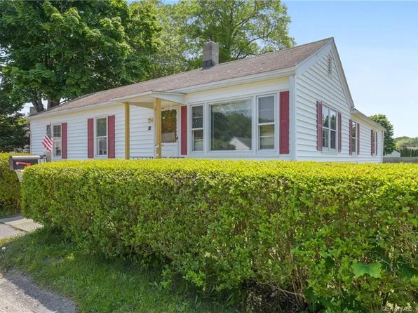 11 Golden Road, Stonington, CT 06355