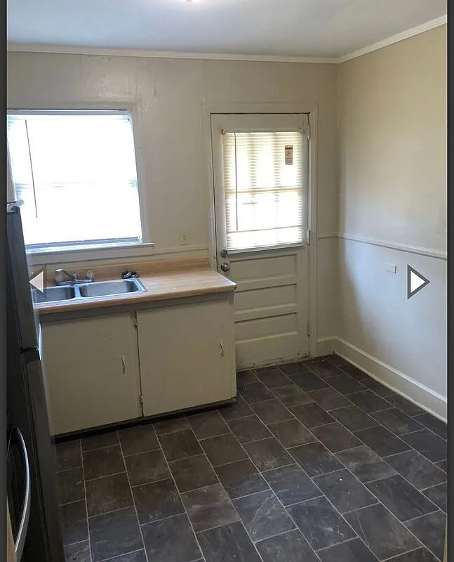 1 bed, 1.0 bath, 950 sqft, $800 — Photo 3