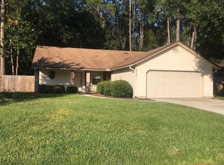 1737 Saint Ives Dr, Middleburg, FL 32068