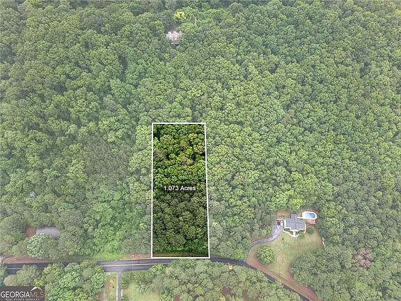 2nd image of 0 Chateau Dr