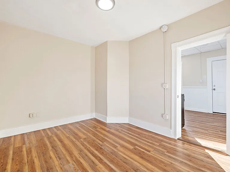 306 Manchester St #3 — Photo 18