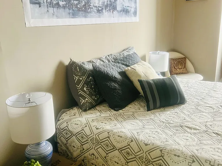 479 Main St #4 — Photo 1