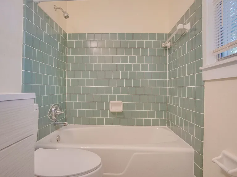 3371 Wellington Rd — Photo 20