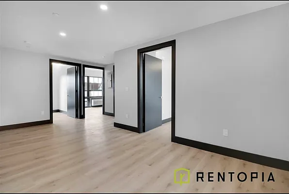 Rented by Rentopia | media 50