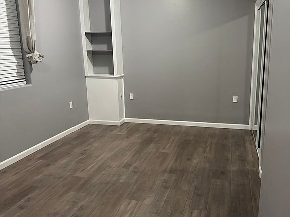4th image of 204 Wisteria Dr #A