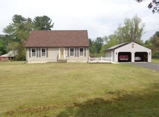 235 Batchelor St, Granby, MA 01033