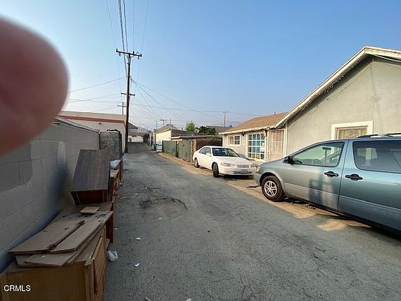 4th image of 216 S California St