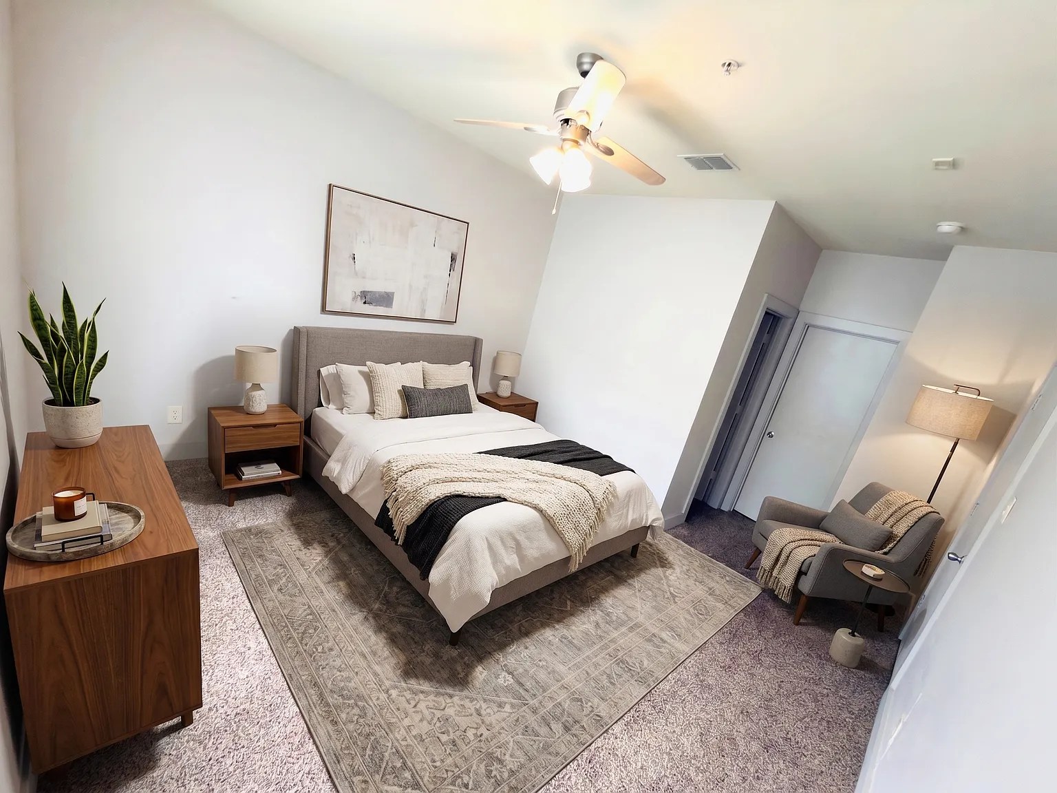 2 bed, 1199 sqft, $900 — Photo 3