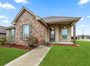 7765 Amite Springs Dr, Denham Springs, LA 70726