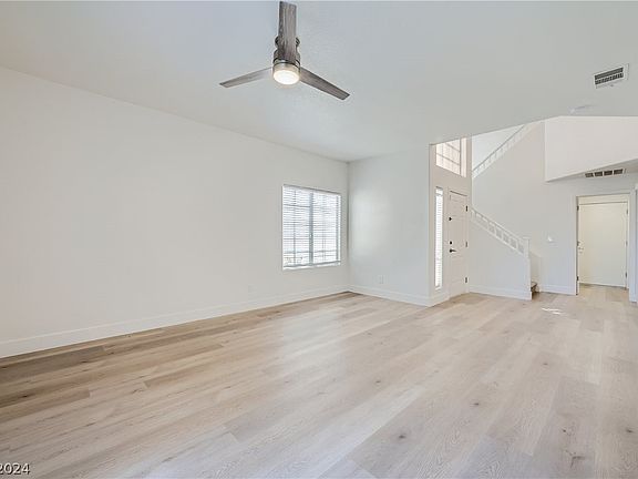 5th image of 8512 Gold Flash Ave