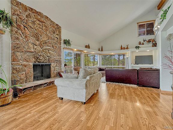 4th image of 6541 Alpine Drive