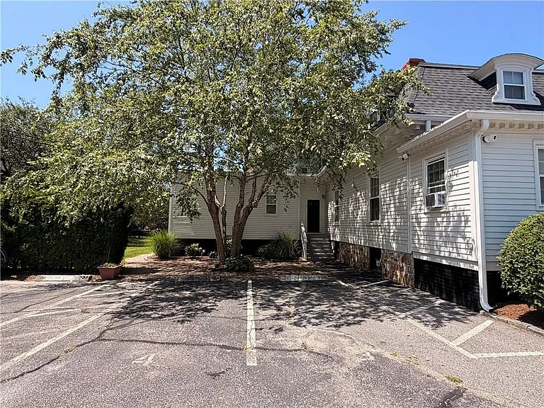 412 Bellevue Ave #3 — Photo 40