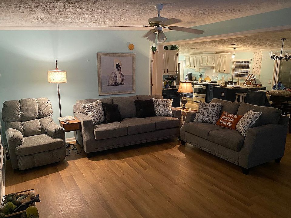 1st image of 2086 Forest Dr SW
