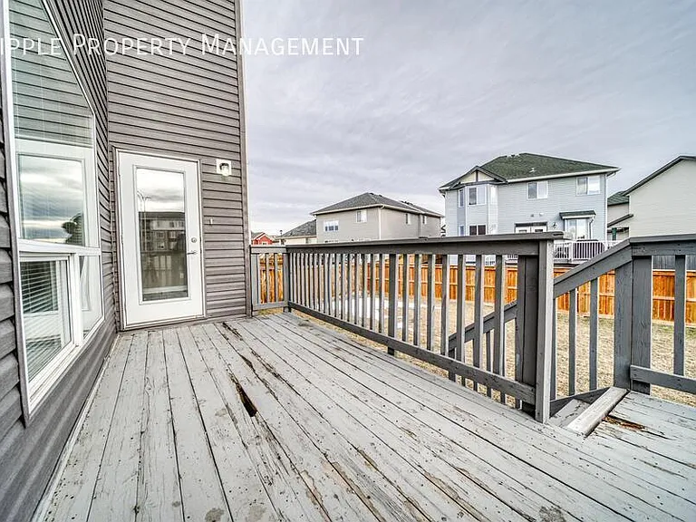 413 Bayside Pl SW — Photo 24