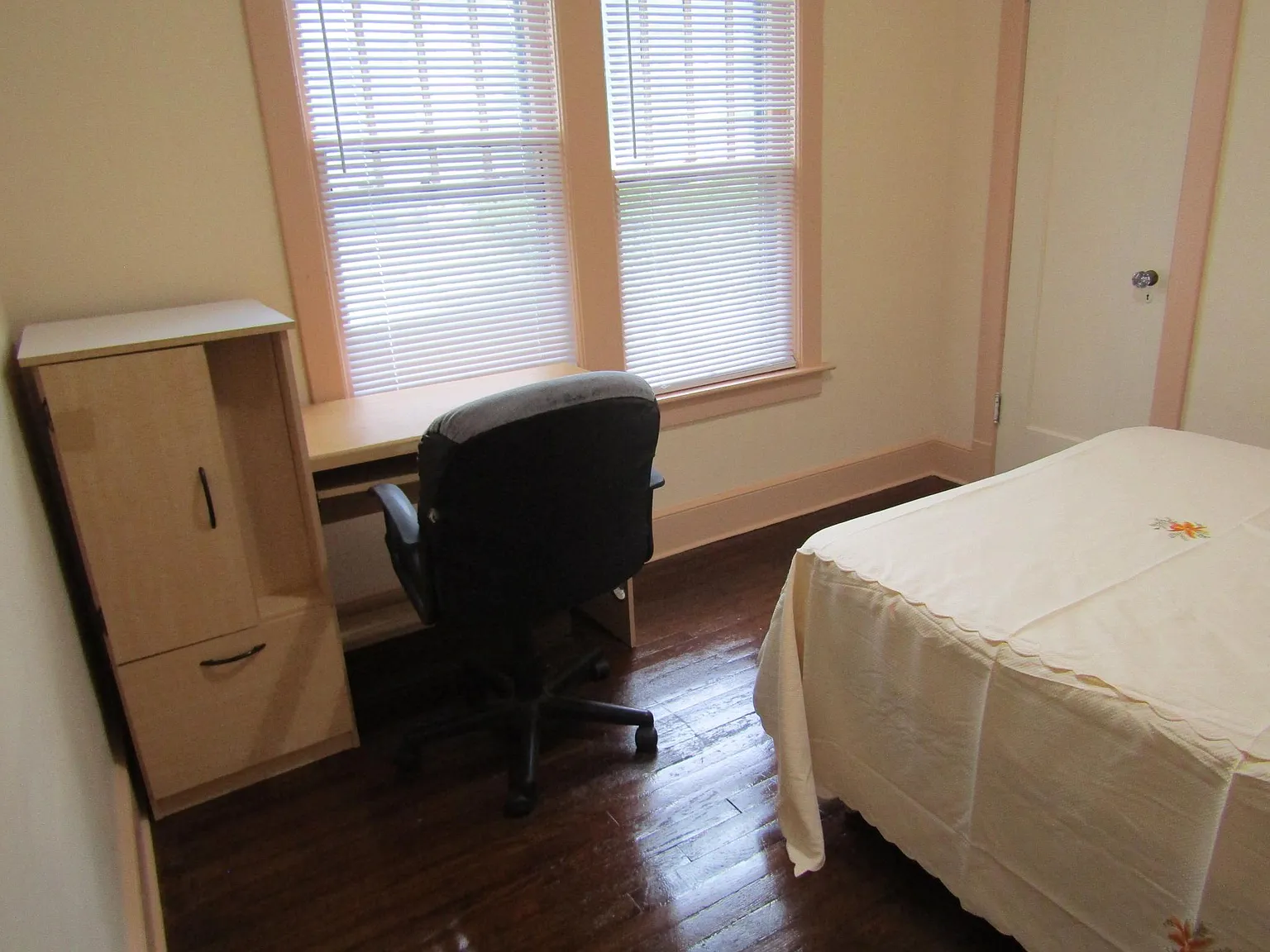 163 W End Ave — Photo 2