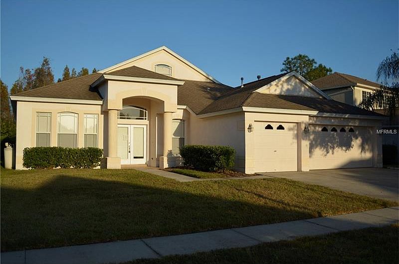 1st image of 18155 Heron Walk Dr