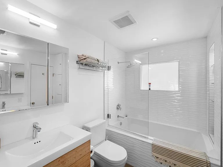Jack n Jill bath, second sink vanity on left.
