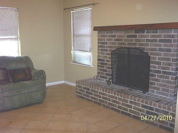 Fireplace in 2nd living area