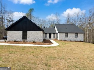 2725 Glendale Dr NE, Conyers, GA 30013